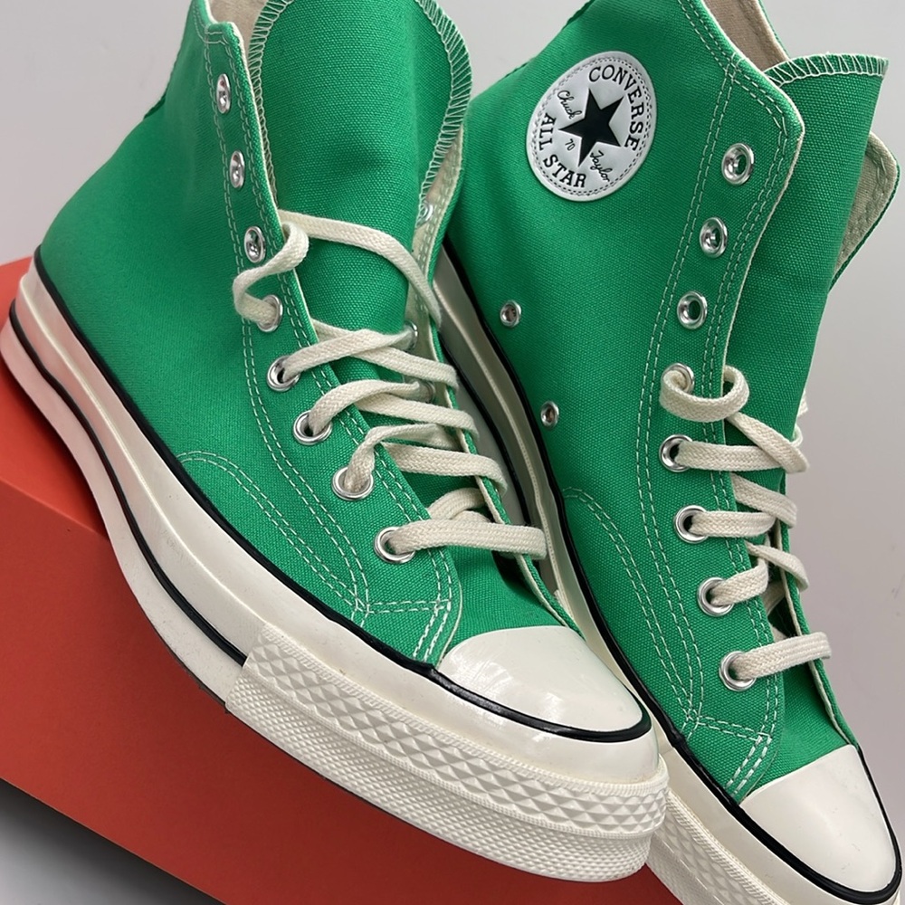 Converse WMNS Emerald High-Top Sneakers A08613F
CHUCK 70 HI
APEX GREEN/EGRET/Wht - Picture 7 of 16
